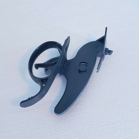 Avon Derringer Philadelphia Decanter Full Cologne - Picture 3 of 12